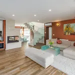 Atemberaubende Mit Pool, Jacuzzi, Sauna, Panoramablick, Eigener Taverne, Spielplatz, Kamin Kaštelir